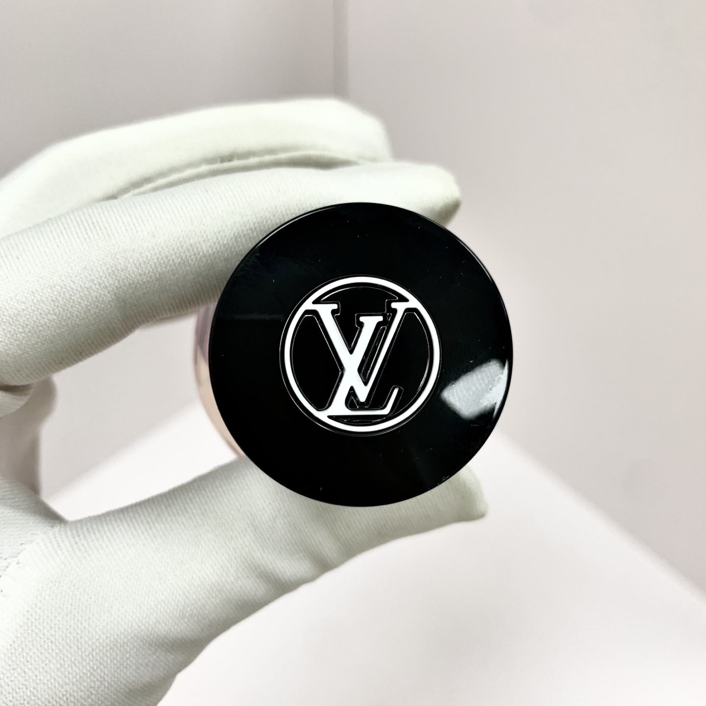 Original order quality
✍️Perfume 100ml Gradient California Dream🔜Real shot📷In stock❗️
Louis Vuitton California Dream, 2020
Brand:
Perfumer: Jacques Cavallie.
Properties: Neutral fragrance
Fragrance: citrus
Orange musk pear ambrette benzoin balm - Image 5