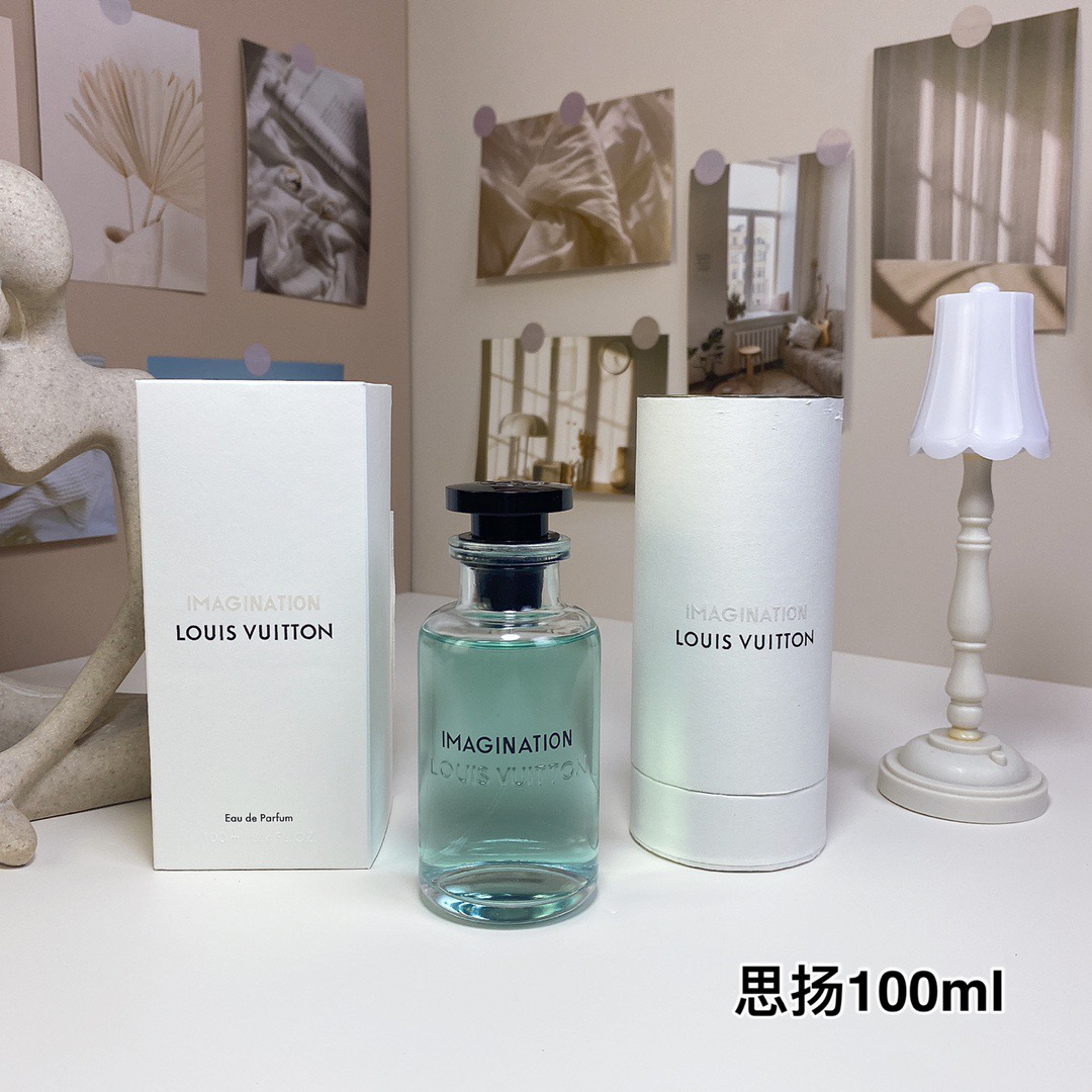 LV Siyang Perfume 100mlš QualityāļøLV 2021 New Fragrance IMAGINATION Siyang Imagination Perfume 100ml
Black tea ambergris unisex
Top notes: citron bergamot orange
Middle notes: ginger, orange blossom oil, cinnamon
Base note: tea ambroxan, guaiac wood, frankincense