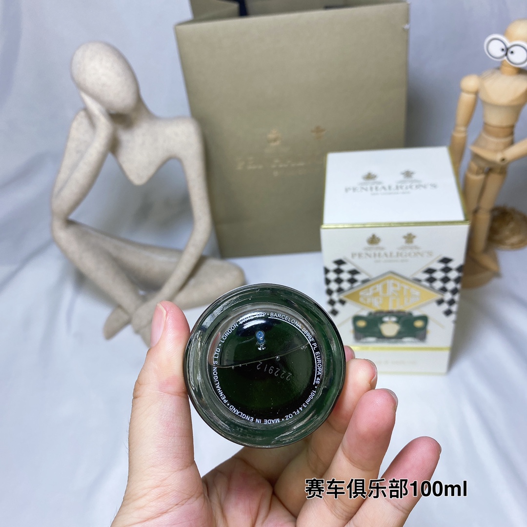 Quality
Racing Club Track Legends Perfume 100ml
Fougere Sports Perfume Racing Men's Fragrance
s Sports Car ub eau de parfum
sports car club perfume
Top notes: pink pepper, Swiss jade needle pine
Middle notes: cypress, eucalyptus
Base note: Patchouli, spruceum ambroxan, musk - Image 4