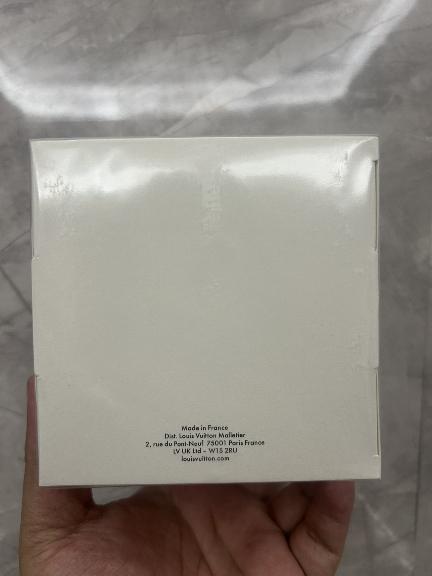 LV Dragon Ball Perfume Sample 10ml Seven-piece Set! Contains: 10ml*10. Taste:
10ml RosedesVents
10ml EtoileFilante
10ml CeurBattant
10ml Attrape-Rêves
10ml Undercurrent (Matière Noire)
10ml Le Jour Se Lève
10mlHeuresdAbsence - Image 2