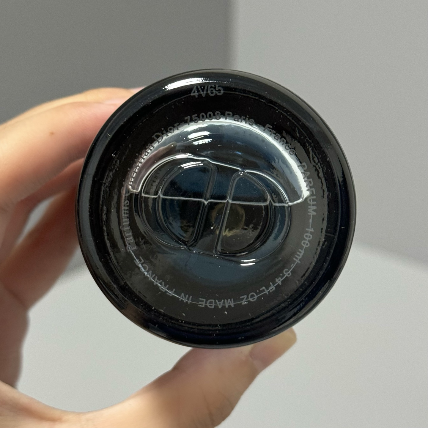 Original order quality
✍️Wilderness Perfume 100ml Essence Edition🔜Real Shot📸Ready Stock❗️New Wilderness Pure Fragrance Essence Edition 100ml Magnetic Cap ✔Wilderness Men’s Fragrance 100ml Perfum is the version that lasts the longest. Although it is a men's fragrance, girls love it. It is suitable for both men and women✔️Fragrance notes: oriental notes; Top notes: bergamot, orange, elemi; Middle notes: sandalwood; Base notes: vanilla, frankincense, tonka beans💢 - Image 4