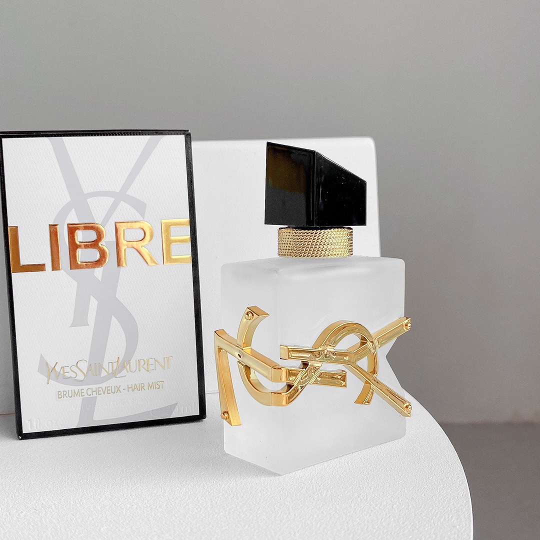 Original order quality
YSL Yves Saint Laurent Eau de Parfum Fragrance Spray Frosted Bottle 30ml|||💫The iconic bottle with glacier frosted texture, paired with an airy dense mist nozzle. Light and portable, you can spray it anywhere, anytime, leaving every hair strand free and exuding a pleasant floral fragrance all day long. High-end bottle, light and easy to carry with you ~
♥️Fragrance list: Orange, Petitgrain, Blackcurrant, Lavender, Orange Blossom, Jasmine
Vanilla Cedar Ambergris Musk
Ysl free water perfume sharing perfume ysl YSL free water fragrance spray fragrance spray - Image 3