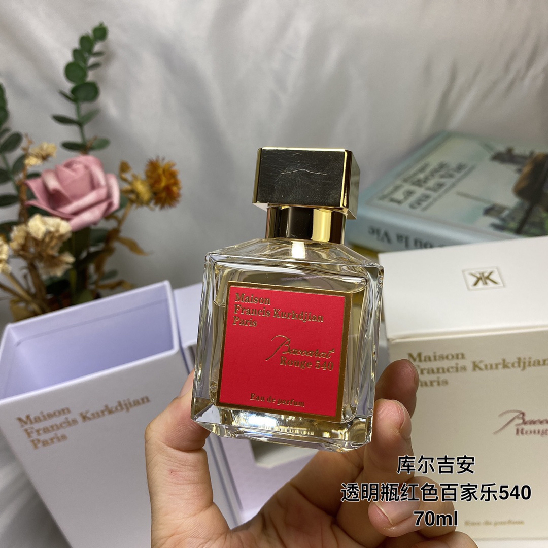 Jian White 540 Baccarat Perfume 70ml
🔜Quality❗️3116# white 540 hard box 70ml - Image 2