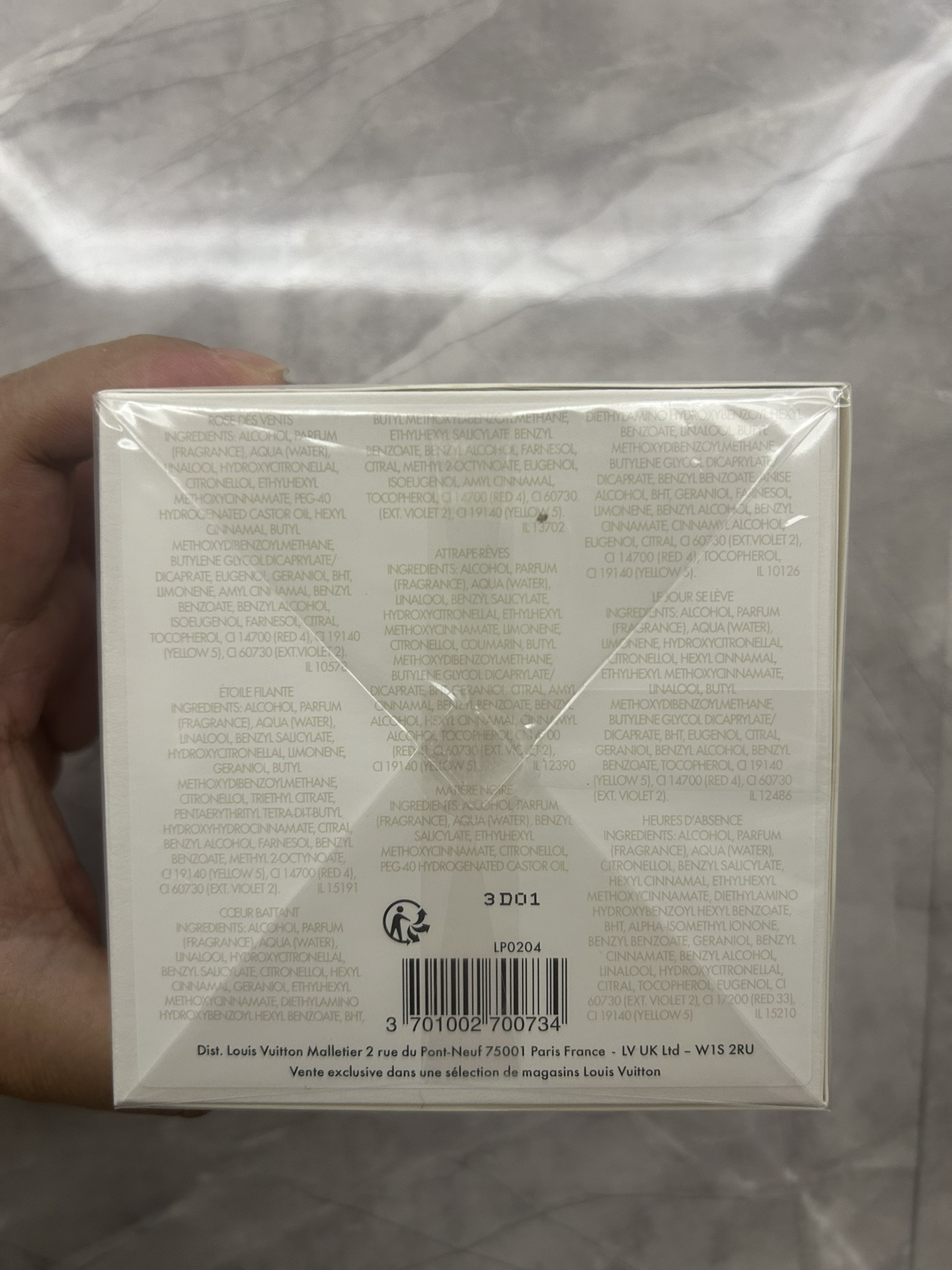 LV Dragon Ball Perfume Sample 10ml Seven-piece Set! Contains: 10ml*10. Taste:
10ml RosedesVents
10ml EtoileFilante
10ml CeurBattant
10ml Attrape-Rêves
10ml Undercurrent (Matière Noire)
10ml Le Jour Se Lève
10mlHeuresdAbsence - Image 3